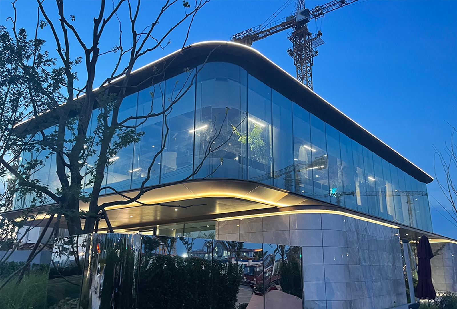 上海自贸区临港新片区PDC1-0103单元A01-02地块幕墙工程